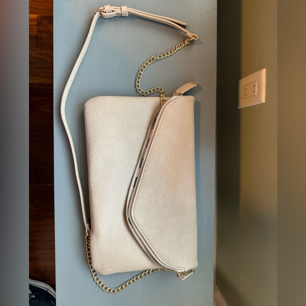 Cream Purse - Picture 5 of 5